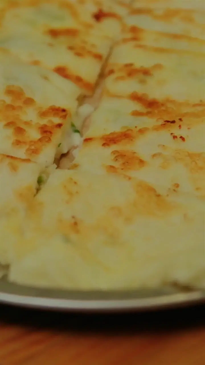 BonDia mutfağında gözleme hazırlanışı